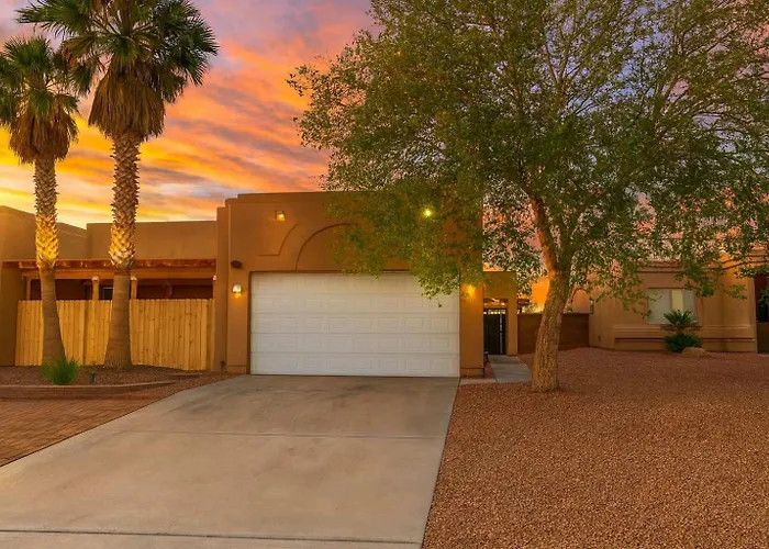 2 Homes Next Door - New 25x40 Boat-rv Pad * Lake Havasu City